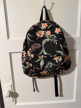 NWT Roxy Sugar Baby Island Escape Black Backpack Peach Tropical Floral Print